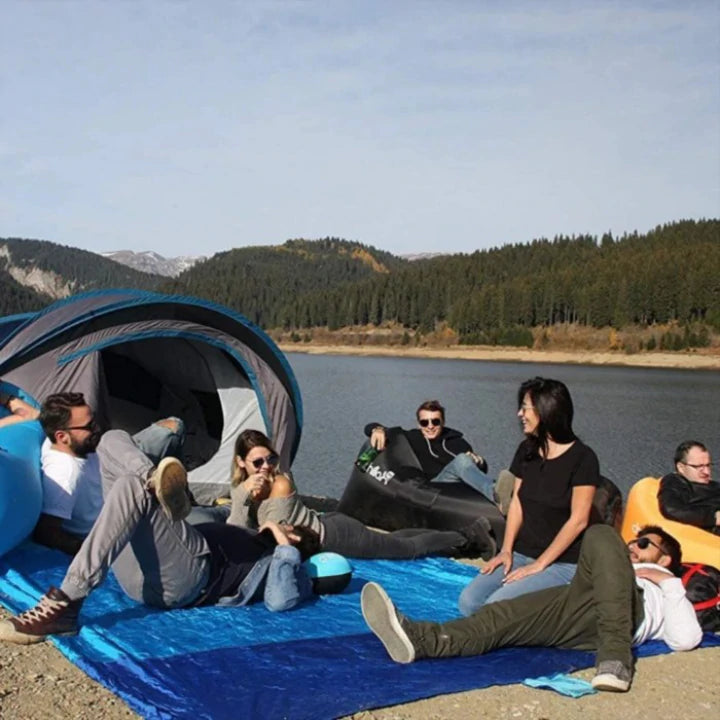Waterproof beach cover for 5-8 adults, sand-resistant