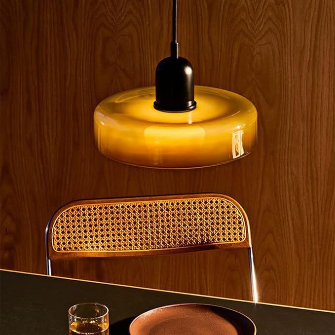 Modern Glass Pendant Light Design